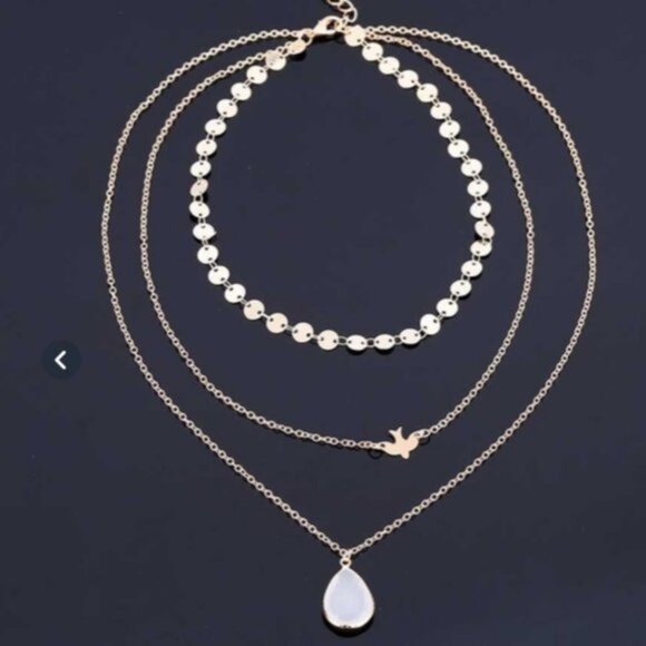 3 for 30 $ MULTI LAYER Dove/Sequin Necklace - Picture 3 of 10